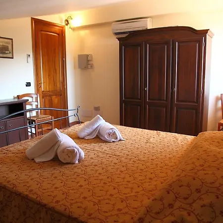 Aparthotel Sikelios