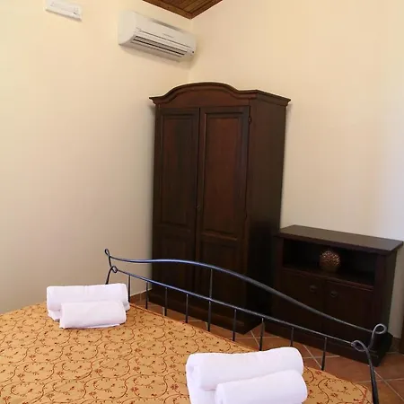 Sikelios 4*