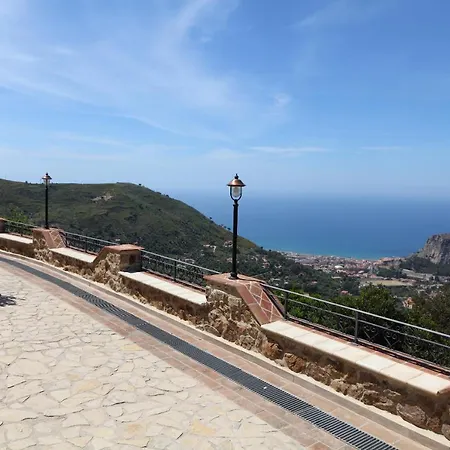 Sikelios Aparthotel Cefalu