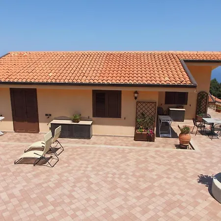 Sikelios Aparthotel Cefalu
