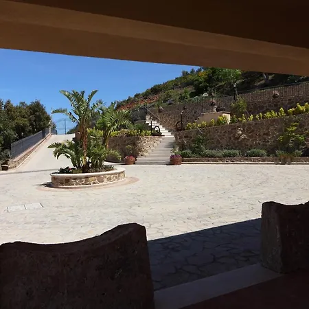 Aparthotel Sikelios 4*