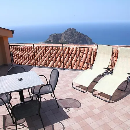 Aparthotel Sikelios 4*